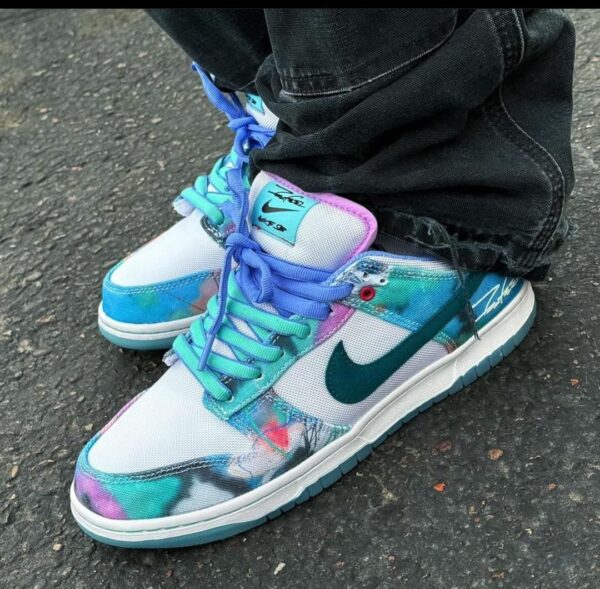 Nike SB Dunk Low x Futura Laboratories White and Geode Teal size 40-45 (free delivery)
